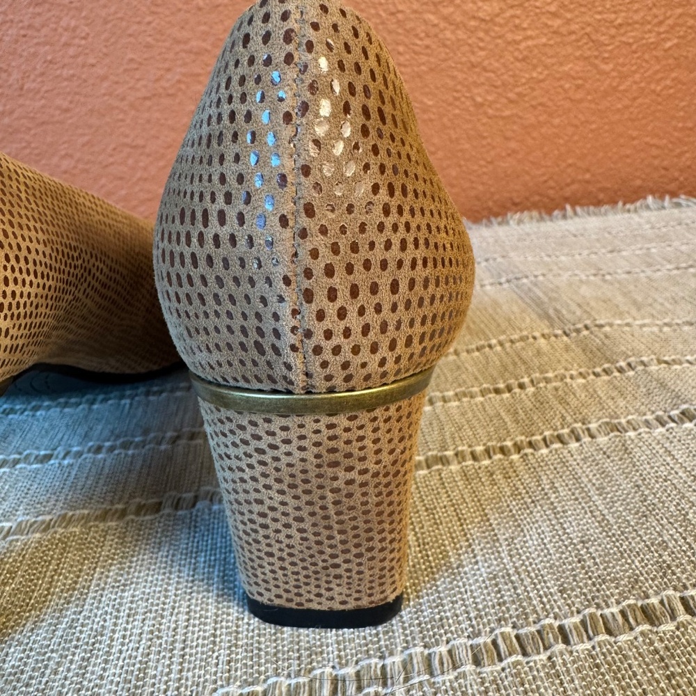 Vaneli pumps - Picture 5 of 10